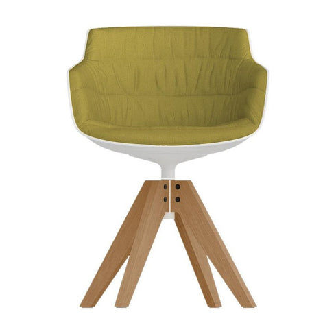 Flow Slim Armchair / Frame Oak VN / Upholstered